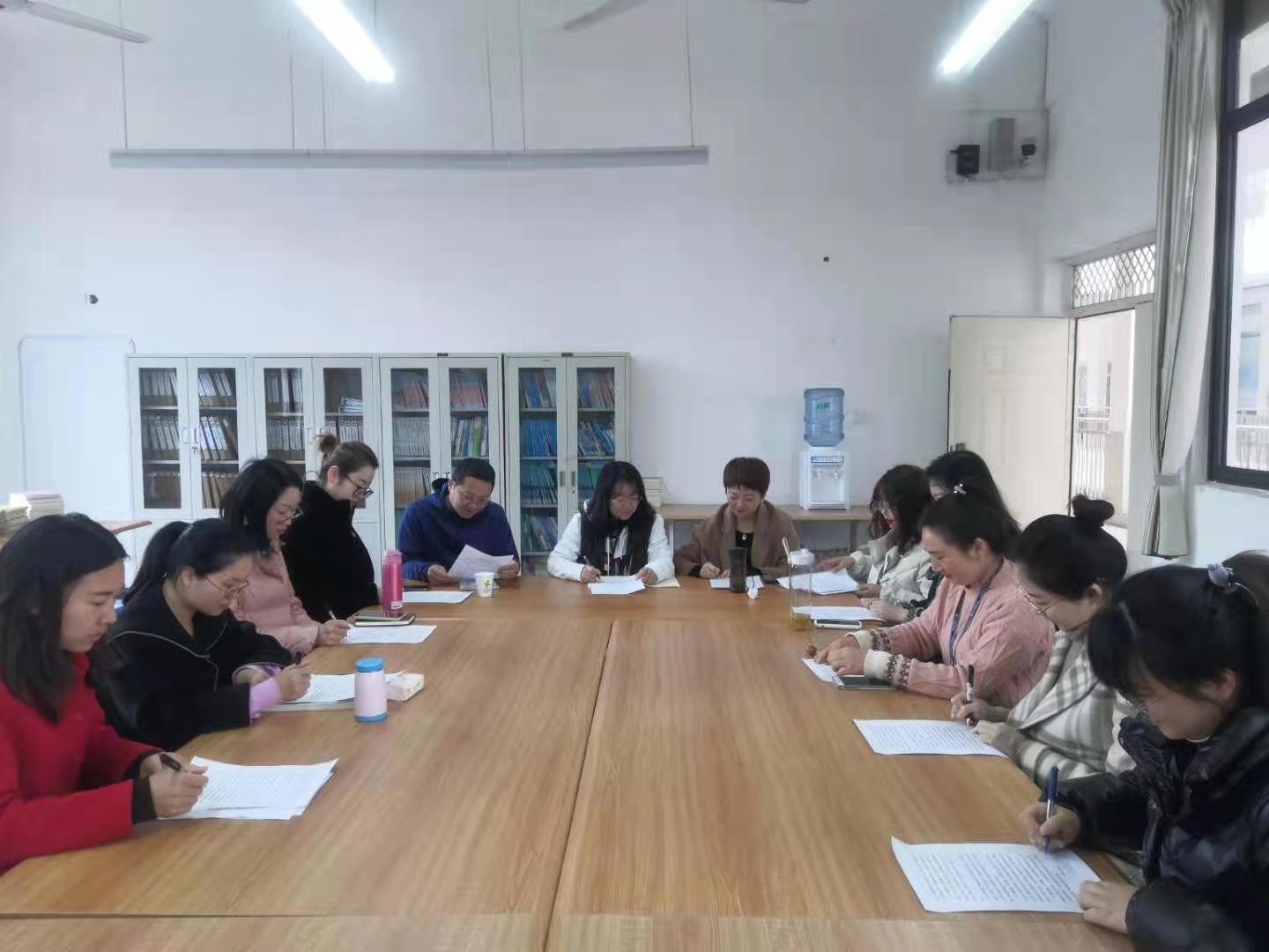 医护学院召开师德师风建设专题培训会议(图1)